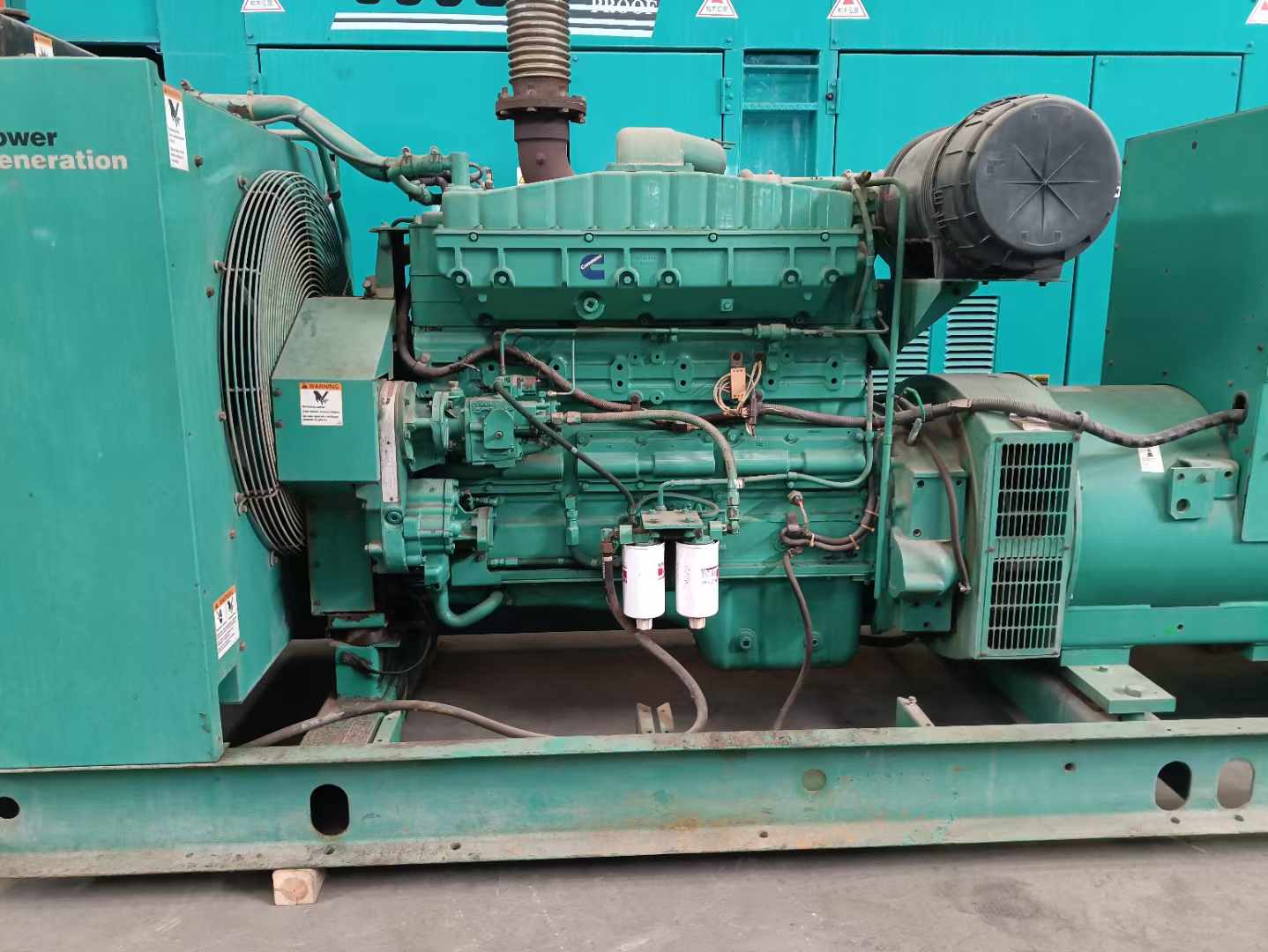 路北过载会对 600kW 柴油发电机组造成哪些损害？