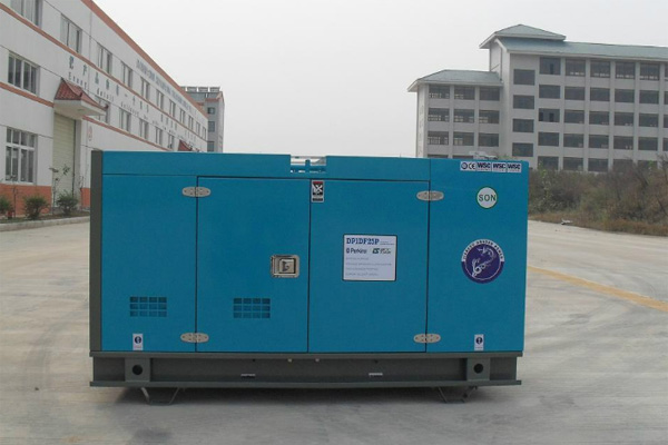 路北发电机租赁发电机组的换季保养注意事项
